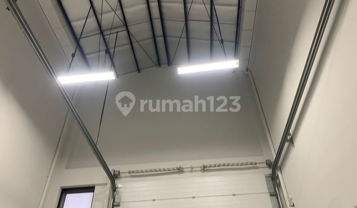Disewakan Gudang Bizpark  (2 Gandeng)  Uk : 9x20