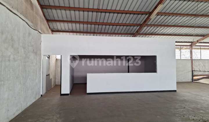 Gudang Siap Pakai Cibolerang Akses Kontainer