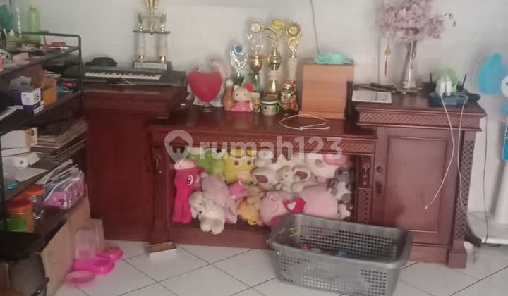 Rarely Available Ready-to-Occupy Houses in Karasak, Bandung 2