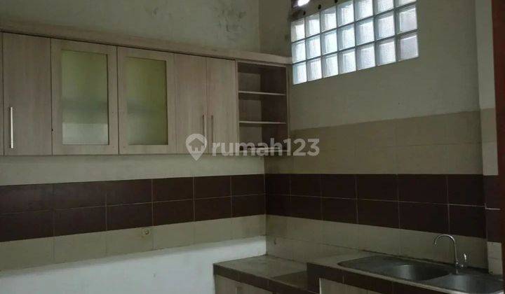 Rumah Cantik Siap Huni 3,5 Lantai di Kopo Permai Bandung 2