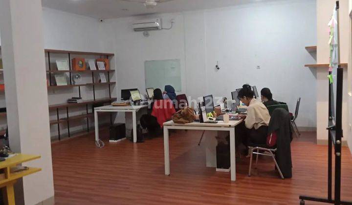 Turun Harga Rumah Terawat Cocok Kantor Siap Huni 2 Lantai di Kopo Permai  2