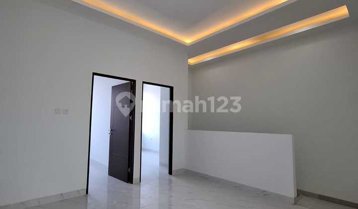 Rumah Baru Minimalis Modern di Kopo Permai Bandung