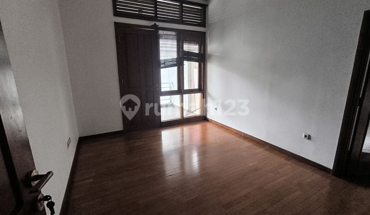 Sewa Rumah Bagus Siap Huni di Batununggal Indah Sewa Rumah Bagus Siap Huni di Batununggal Indah