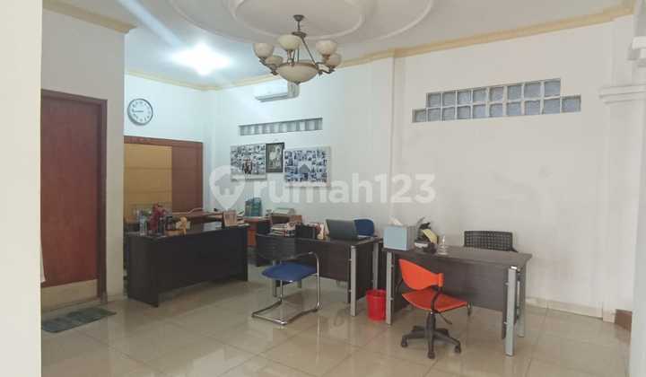 Rumah Cantik dan Nyaman area Kopo Permai 2