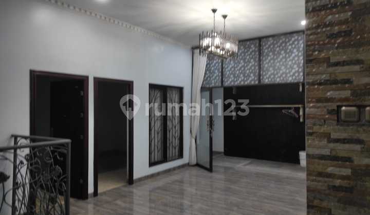 Rumah Mewah Siap Huni Lingkungan Strategis di Saturnus Rancasari, Bandung 2