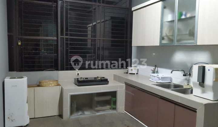 Jual Butuh !! Villa Lembang View Bagus Lokasi Strategis