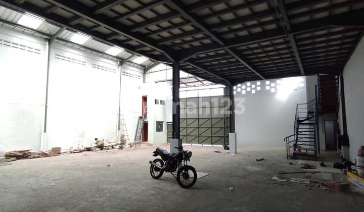 Jual Gudang Siap Pakai Jl Raya Golf, Arcamanik