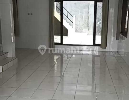 Beautiful Move-In Ready Home in the Modern Orange Cluster Area of KBP Bandung.