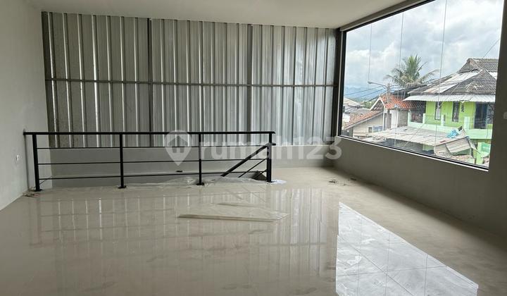 Gudang + Kantor Akses Kontainer 40 feet Lokasi Batujajar Bandung