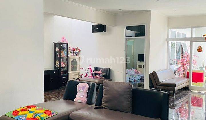 Rumah Cantik Terawat Cluster 1,5 Lantai Di Kopo Permai Bandung 2