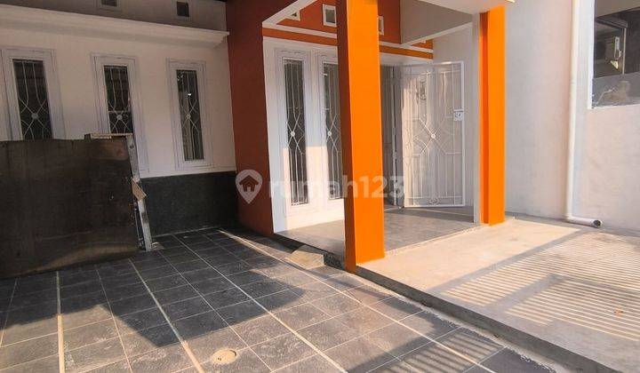 Rumah Baru Siap Huni Area Taman Kopo Indah 3 Bandung 1