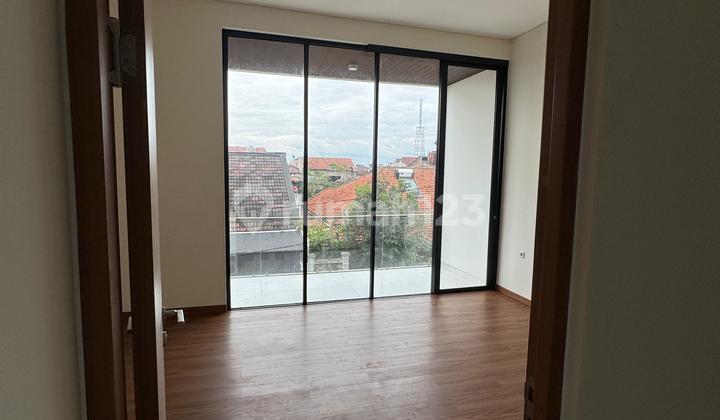 Rumah Baru Minimalis Cantik Siap Huni Kopo Permai Bandung 2