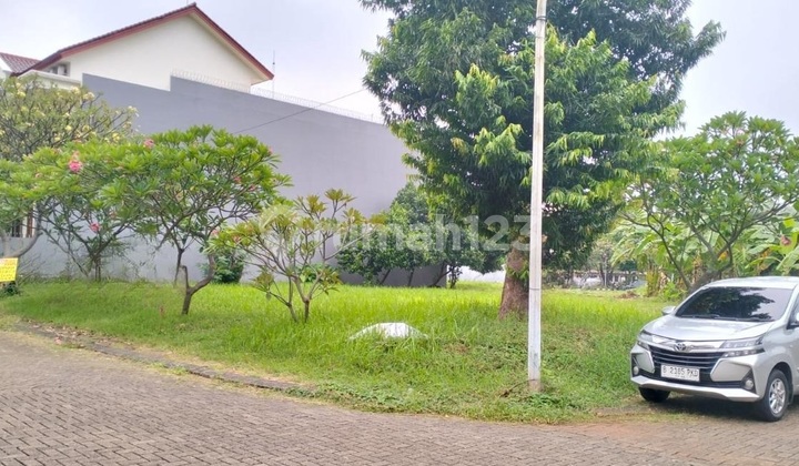 Land for Sale with Hook in Villa Gading Indah