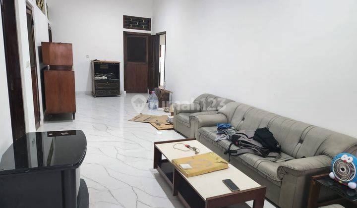 Disewa Rumah Di Kwitang Kecil, Jakarta Pusat 1