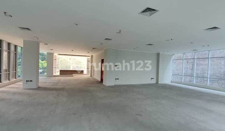 Dijual Gedung Strategis Di Pancoran, Jakarta Selatan