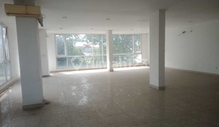 For Rent Corner Shop House on Tebet Barat Raya, South Jakarta 2