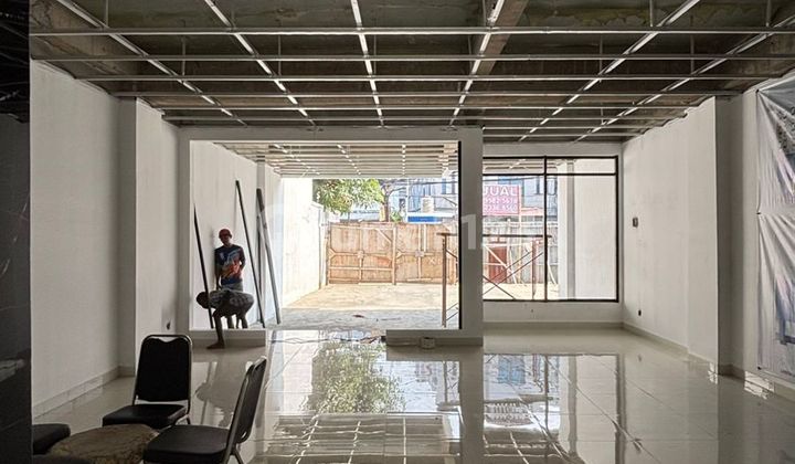 Dijual 2 Unit Gedung Jalan Utan Kayu Raya