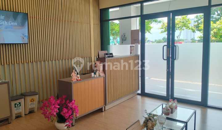 Disewa Ruko Depan Jalan di The Northbend