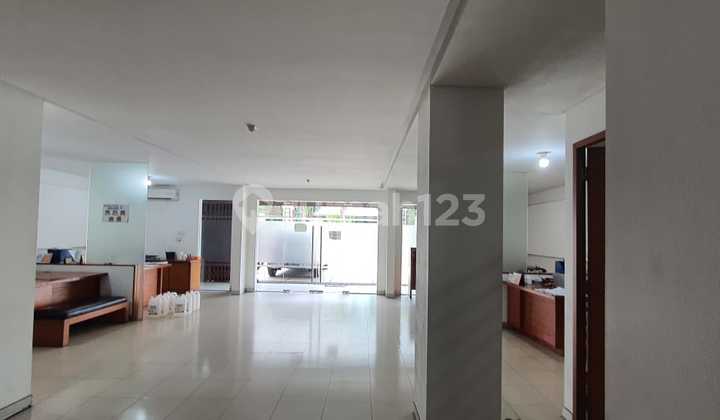 For Rent / Sale Ready-to-Use Connected Shophouses in Danau Agung