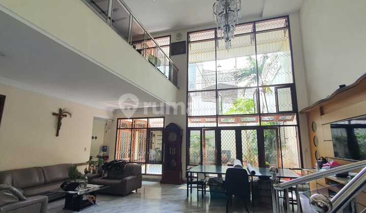 For Rent / For Sale House on Rajawali Street Kemayoran For Rent / For Sale House on Rajawali Street Kemayoran