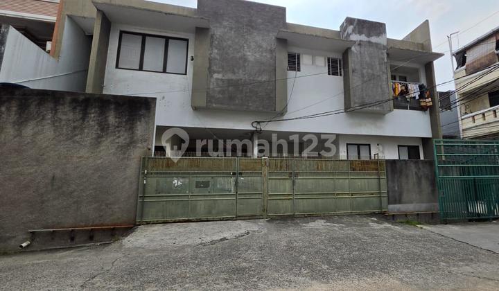 Dijual Perumahan 2 Lantai di Pakuwon, Jakarta Barat