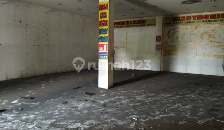 For Rent: Shop House + Back Land In Pamulang 2