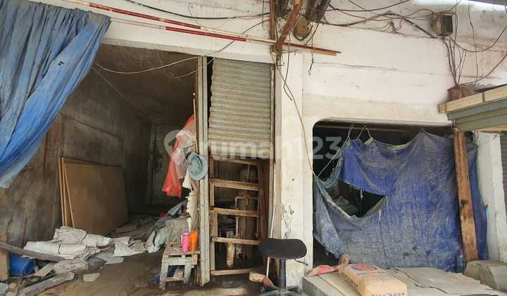 For Sale Commercial Space on Jaksa Street, Menteng For Sale Commercial Space on Jaksa Street, Menteng