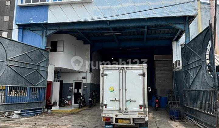 Disewa Gudang Strategis di Muara Baru, Jakarta Utara Disewa Gudang Strategis di Muara Baru, Jakarta Utara