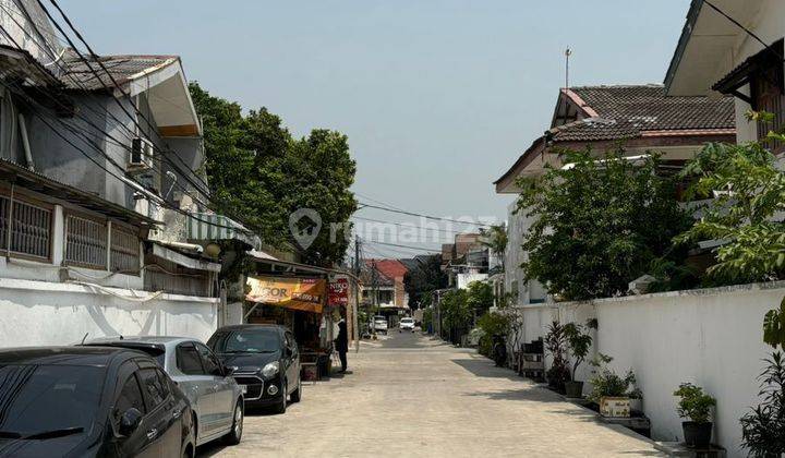 Rumah di Griya Agung Permai 1