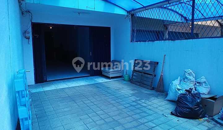 Dijual Cepat Rumah di Kebon Jeruk, Jakarta Barat Dijual Cepat Rumah di Kebon Jeruk, Jakarta Barat
