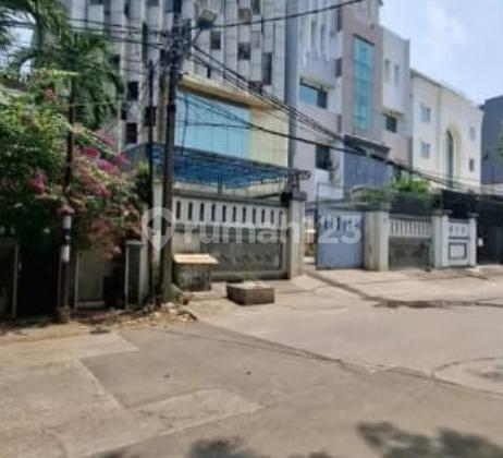 For Sale: Building on Jalan Bisma Raya, Sunter Agung For Sale: Building on Jalan Bisma Raya, Sunter Agung