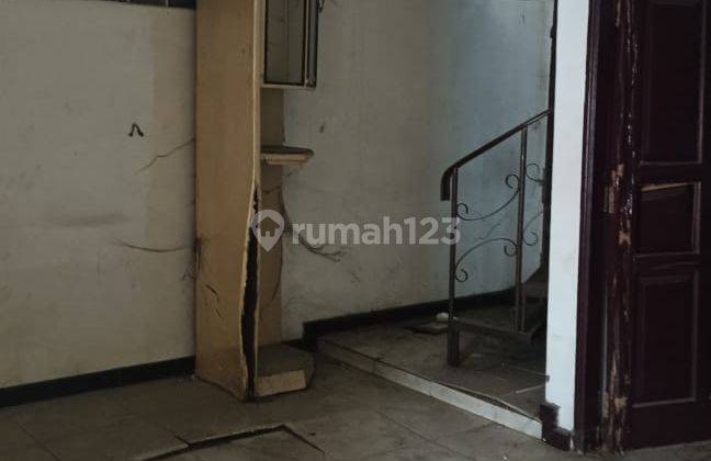 Rumah di Gang Delima Tanjung Duren, Butuh Renovasi Hitung Tanah  2