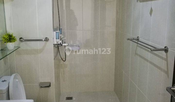 Apartemen Neo Soho Luas 90m Furnish Baru Siap Huni View Taman Cp 2