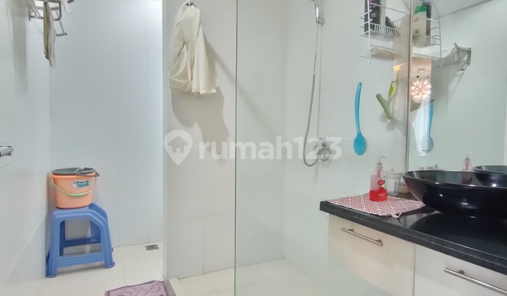 Apartemen Central Park 2 bedroom lantai Tengah view City siap huni 2