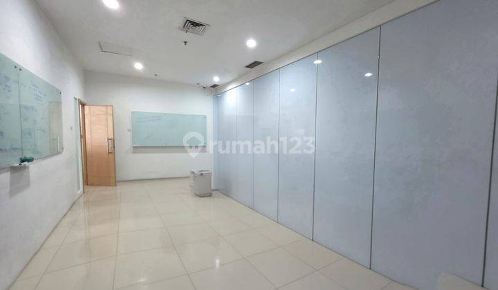 Sewa APL Office, Kantor Central Park, luas 223m unfurnish, low zone 2