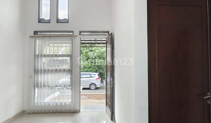 Rumah Bagus di Pesona Jatibening Lrt City Bekasi Tipe 2 Kamar 2