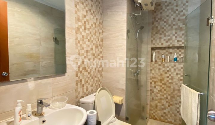 Dijual 2+Br Furnish Interior Bagus Middle Floor 2