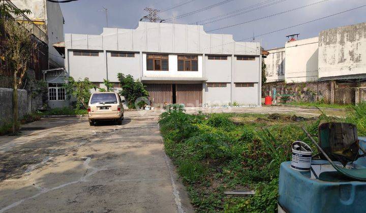 Gudang dan Kantor Disewakan di Mainroad Kopo 1