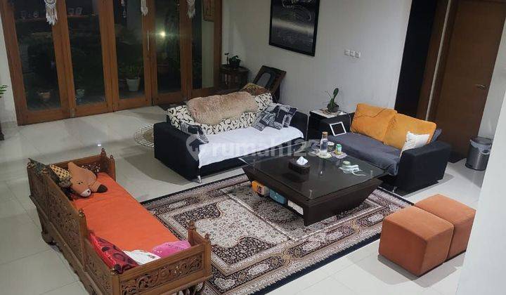 Rumah Nyaman Full Furnished di Mekar Wangi  2