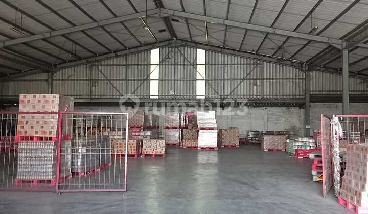 Gudang Siap Pakai Luas 1100m Di Soekarno Hatta