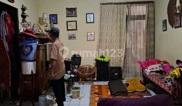Cheap!! 12 Meter Wide Front House In Kopo Permai 2