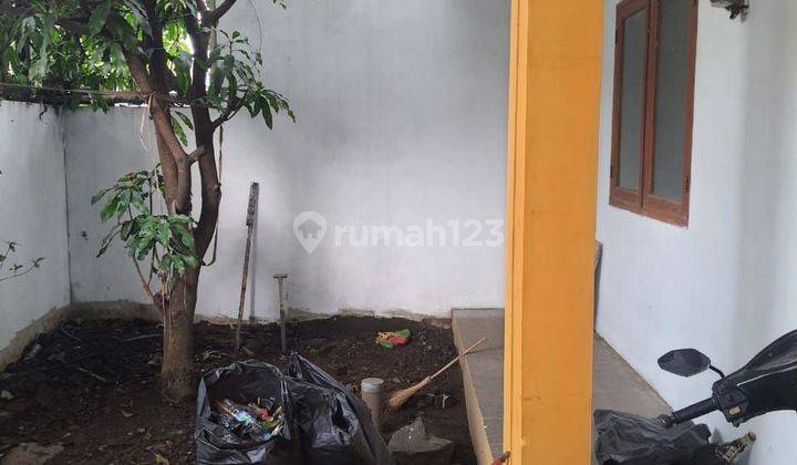 Rumah Luas Ada Taman Dekat Mainroad Cibaduyut  2