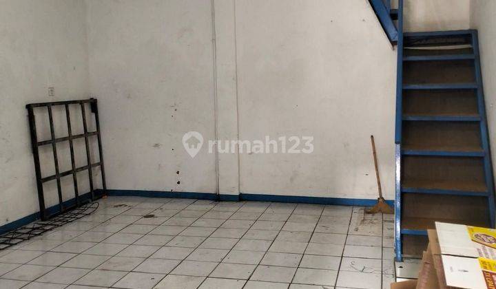 Ruko 3 Lantai Disewakan Daerah Ramai Di Lw Panjang 2