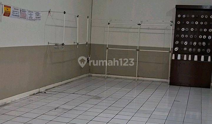 Sewa Ruko Holis 3 Lantai Siap Pakai Parkir Luas 1