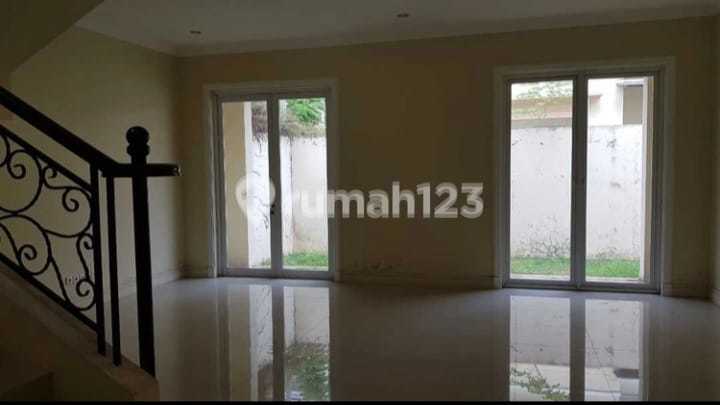 2-Storey Unfurnished SHM House In Premier Golf Residence 2