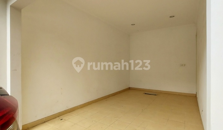 Disewakan Rumah 2 Lantai Hook Cluster Edison Gading Serpong 2