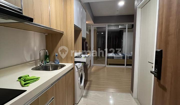 Scandinavia View City Fully Furnished Apartment Tangerang City