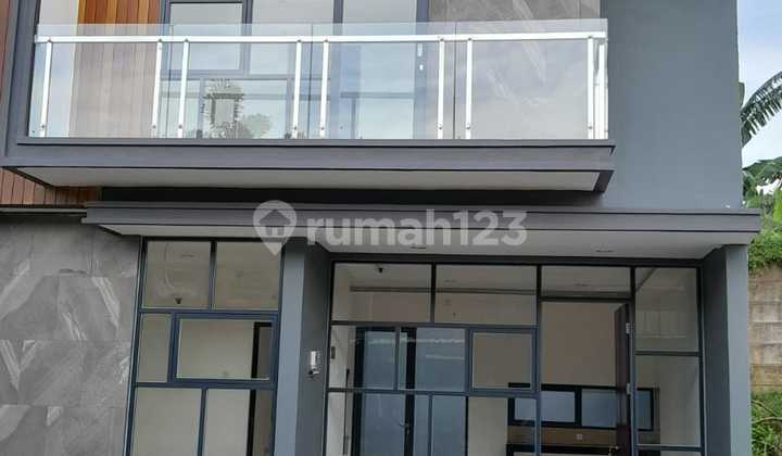 Rumah Bersih Bagus 2 Lantai Siap Huni di BSD Rumah Bersih Bagus 2 Lantai Siap Huni di BSD