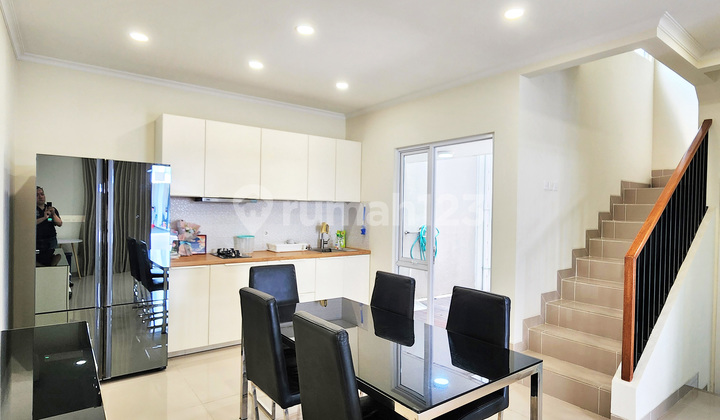 Disewakan Rumah Full Furnished Siap Huni di Agnesi Gading Serpong Disewakan Rumah Full Furnished Siap Huni di Agnesi Gading Serpong