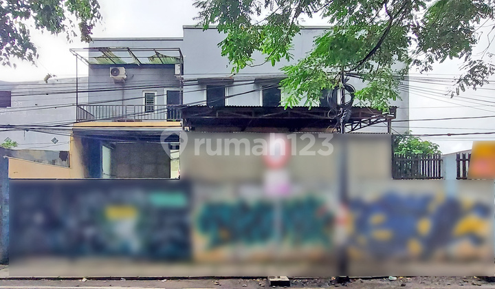 Dijual Murah Gudang Kokoh Pinggir Jalan Raya Kamal Dekat Akses Tol Cengkareng